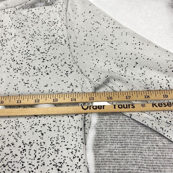 Athleta Flurry Blizzard Gradient Turtleneck Shirt Womens Ribbed Top Size Medium - Picture 6 of 14